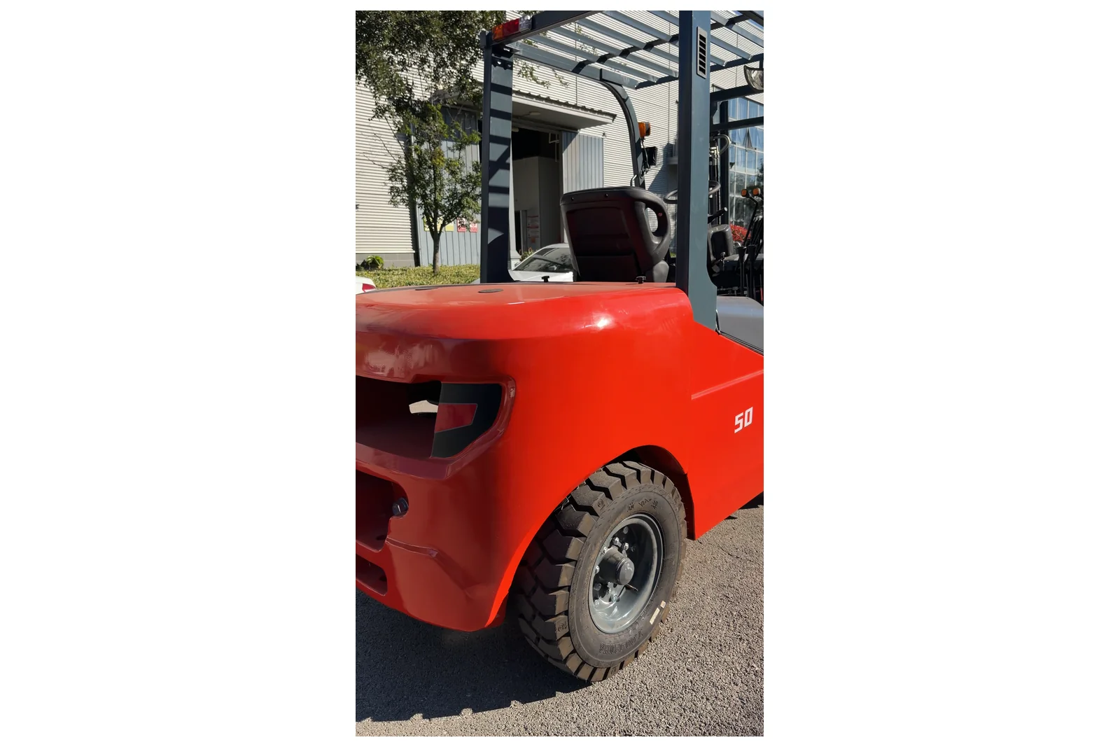 CPC(D)50 5 t diesel forklift — detail photograph